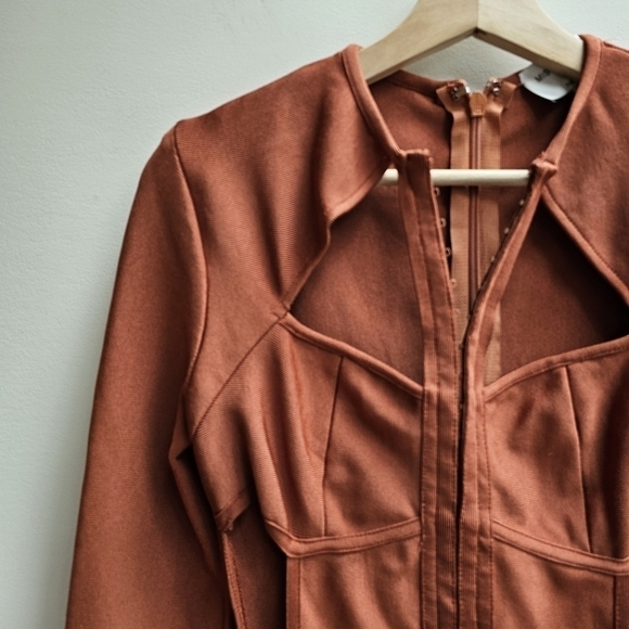 Miss Circle Burnt Orange Cut Out Body Contouring Dress, Size Large - Picture 5 of 11